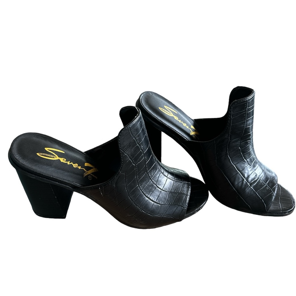 SEVEN BLACK LEATHER MULE